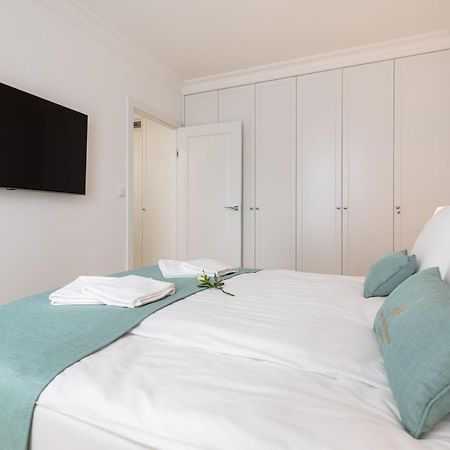 Baltini Premium Apartament Old Town Kołobrzeg Exteriör bild