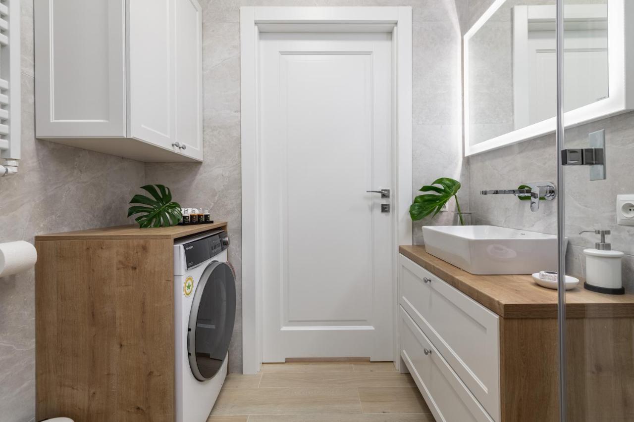 Baltini Premium Apartament Old Town Kołobrzeg Exteriör bild