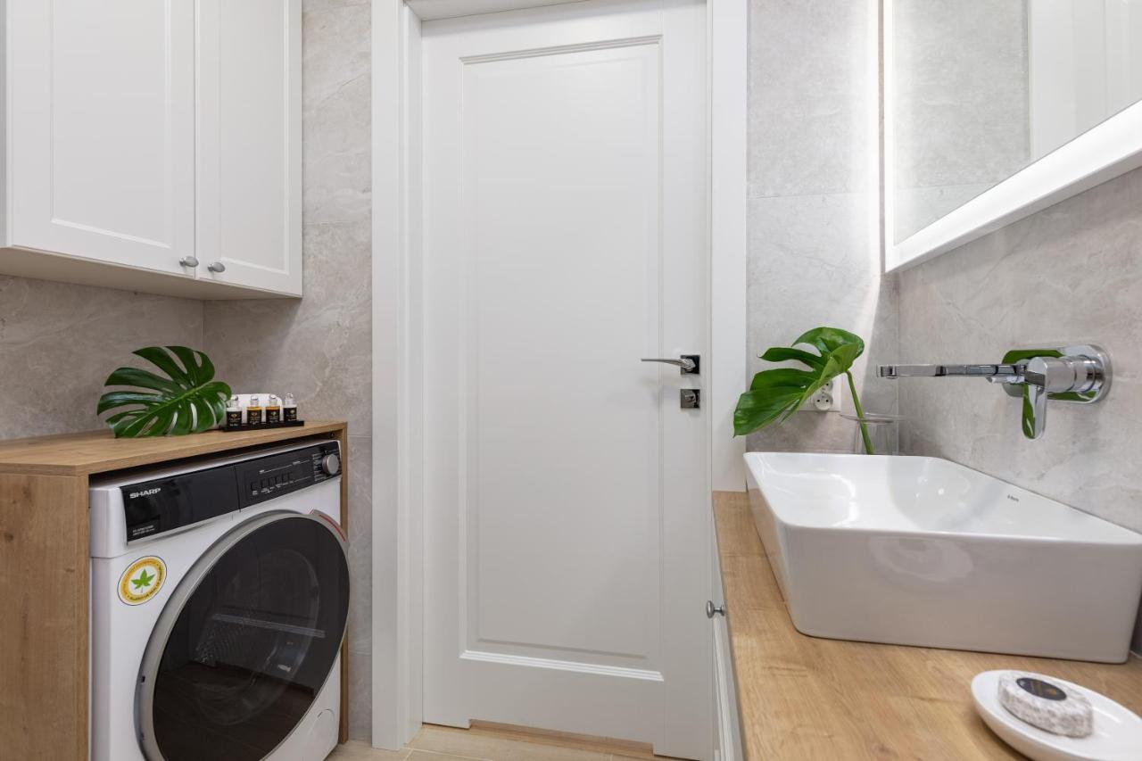 Baltini Premium Apartament Old Town Kołobrzeg Exteriör bild