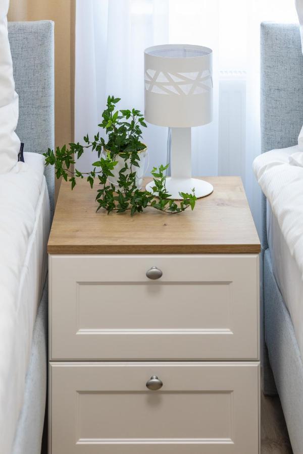 Baltini Premium Apartament Old Town Kołobrzeg Exteriör bild